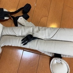 【美品】楽ちん⭐︎オシャレ！抱っこしやすい抱っこ紐の画像