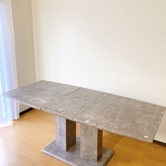 大理石調 4〜6人掛けダイニングテーブルの画像