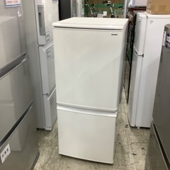 SHARP 冷蔵庫 SJ-14RC-W 137L 2ドア冷蔵庫 ホワイト Amazon.co.jp: シャープ 137L 2ドア冷蔵庫（ホワイト系）SHARP SJ-14Y