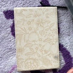 CLINIQUE 3つ折りミラー
