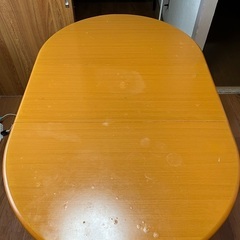 ダイニングテーブルセット(椅子4脚付)の画像