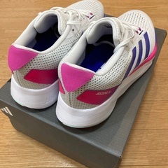 新品未使用　アディダス　adidas Adizero SLの画像
