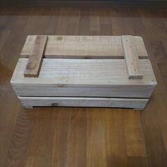 収納ボックス　猫のベッド　ペット用品　植物入れ　収納家具　木製　値下げしましたの画像