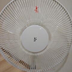 山善　30cm リビング扇　YLT-AG301 扇風機の画像
