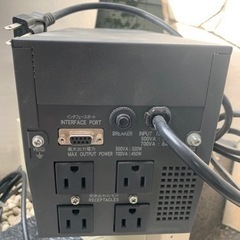Pe無停電電源装置 中古 電源は入りますがジャンクの画像