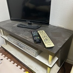 シャープテレビ、三菱DVDプレーヤー、テレビ台まとめて