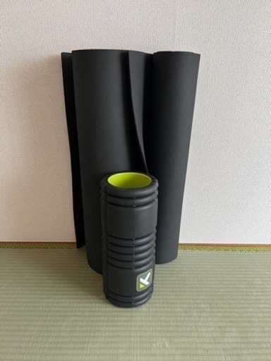 お譲り先決定　suriaヨガマットブラック定価6930円　スリア
