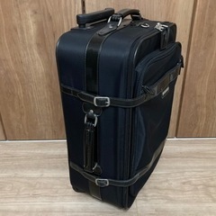 受け渡し予定者決定しました！マキシムラベリー スーツケースの画像
