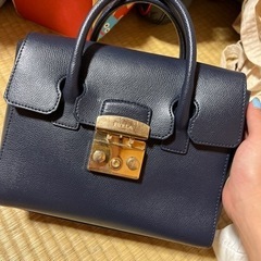 フルラ鞄メトロポリス美品