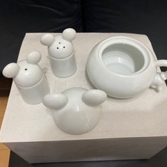 【値下げ】ディズニー　ソルト＆ペッパー＆シュガーの画像