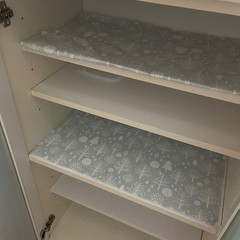 お取引き中。食器棚　0円です。の画像