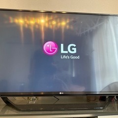 LG   43インチテレビ　スマートリモコン付き