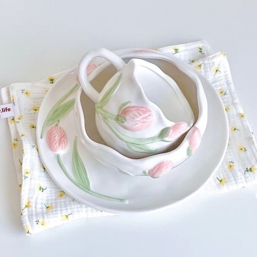 QESUE「3点セット」花形デザイン食器・カップ・トレイセット