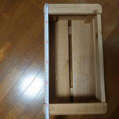 収納ボックス　猫のベッド　ペット用品　植物入れ　収納家具　木製　値下げしましたの画像