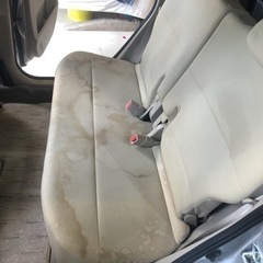 車内クリーニング オゾン脱臭サービス中