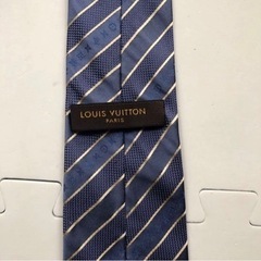 新品未使用品　LOUIS VUITTON ネクタイ ネイビー モノグラム 楽天市場】【新品】ルイヴィトン LOUIS VUITTON ネクタイ 《マイ