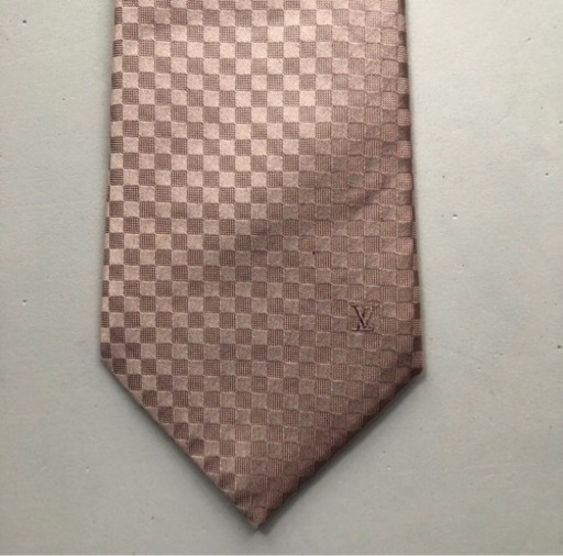 ルイヴィトン　ネクタイ　ダミエ　ピンク