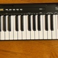 決まりました61鍵盤キーボード　美品！
