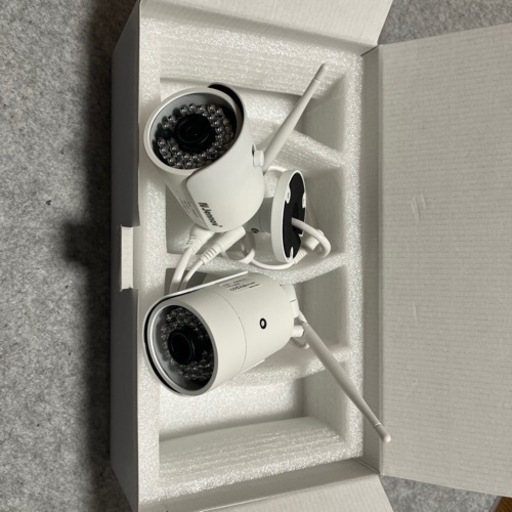 ワイヤレス防犯カメラ新品未使用品