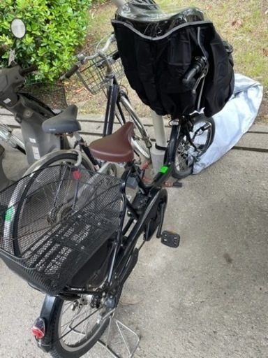 前後チャイルドシート付き　電動アシスト自転車
