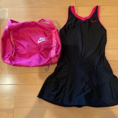 ナイキ女の子水着170センチ&プールバッグ
