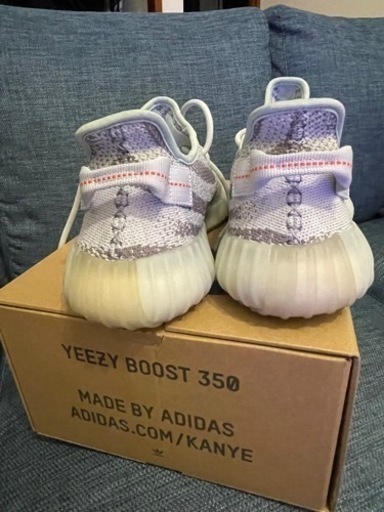 yeezy boost 350 v2 blue tint 美品　本日限定