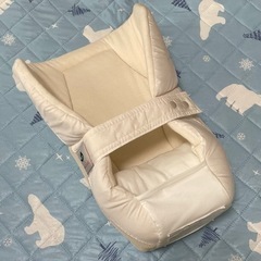 ミキハウス×ポグネー のベビーキャリアインサートの画像