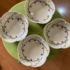 無料　お皿4枚