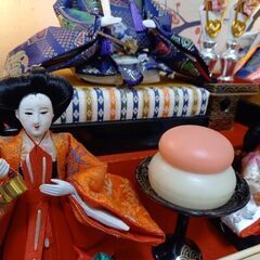 【雛人形】箱形／五人飾り／ぼんぼり点灯／オルゴール付きの画像