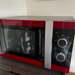 エレクトロラックス　電子レンジ　18L