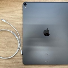 ipad pro 12.9-inch（第3世代）スペースグレイ 256GB