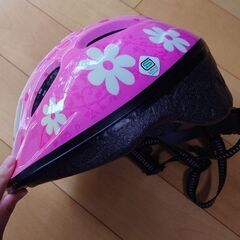 幼児用ヘルメットの画像