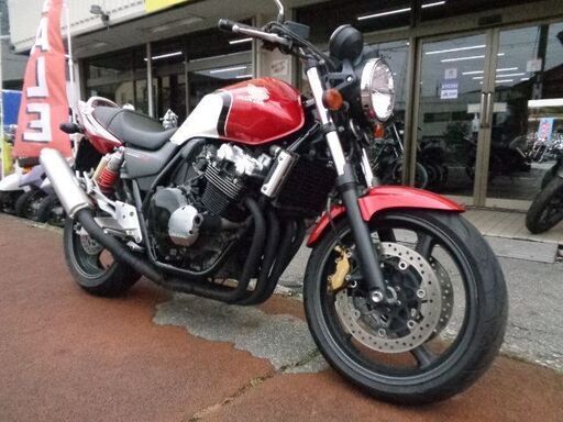 NO.4709　ＣＢ４００ＳＦＶーＳＰＥＣⅢ　水冷４サイクルＤＯＨＣ１６バルブ４気筒４００ｃｃ　ＶＴＥＣエンジン　ＣＢＸカラー（レッド＆ホワイト）　☆彡