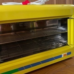 美容院　TAKARA タカラベルモント　ローラーボール　STERILIZER 赤外線消毒器の画像