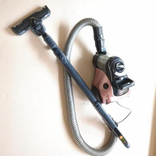 TOSHIBAサイクロンクリーナー　掃除機