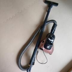 TOSHIBAサイクロンクリーナー　掃除機の画像