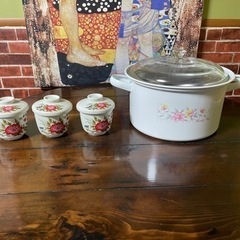 未使用品 ホーロー鍋 British Rose 茶碗蒸し