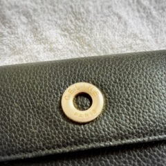 お話し中です)CELINE 財布　革製品の画像
