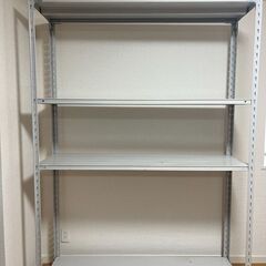 収納棚（什器）差し上げます！