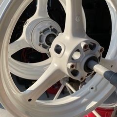 小物からバイクの外装など塗ります！の画像