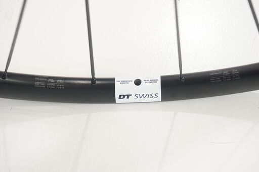 DT SWISS 「ディーティースイス」 P1800 SPLINE DISC 11S ホイールセット