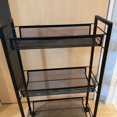 【決定しました】キャスター付き3段ラック　あげます。