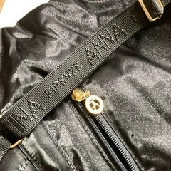 ANNA CRISTINA 黒のリュックの画像