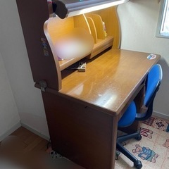 【募集中】無料【7月20日夕方お取引】中古  学習机 椅子 破損...