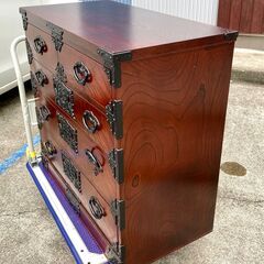 処分セール！！大幅値下げ!! お買い得!!【岩谷堂箪笥】超美品！高級和箪笥 漆塗り の画像
