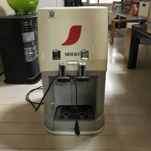 NESCAFE  ペットボトル冷蔵庫