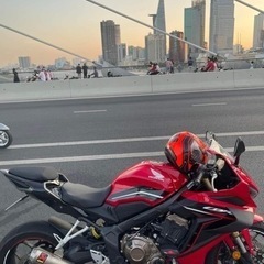 CBR650R リヤシート外装