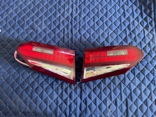 LEXUS HS 純正テールランプ