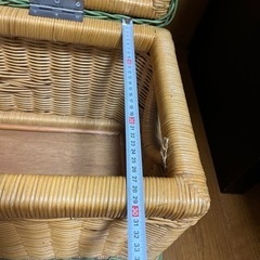 行李 カゴの画像