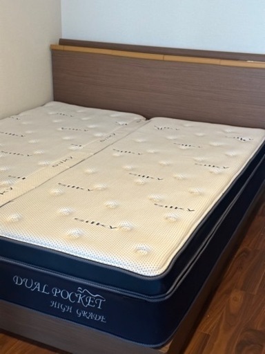 シルキーハニーベッド　ニトリ